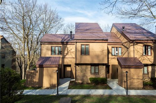 4 Mountain Villas Dr, Champion, PA, 15622-2048 | Card Image