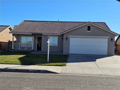 11721 Virginia St, Adelanto, CA, 92301-3767 | Card Image