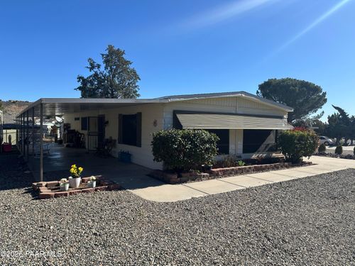 10418 E Brangus Ln, Dewey, AZ, 86327-5220 | Card Image