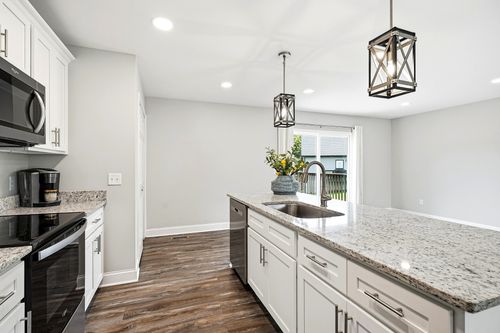 41 Chisam Ct, Mcminnville, TN, 37110-7785 | Card Image