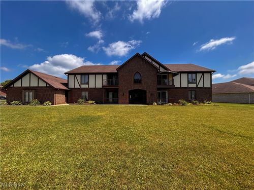 unit-3-931 Pearson Cir, Youngstown, OH, 44512-5793 | Card Image