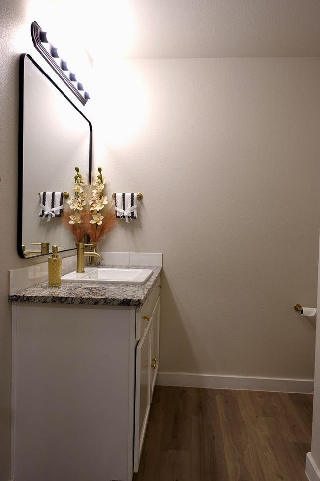 2220 Goldfinch Rd, House other with 3 bedrooms, 2 bathrooms and 2 parking in Midland TX | Image 38