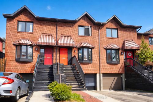 98 Templeton St, Ottawa, ON, K1N6X3 | Card Image