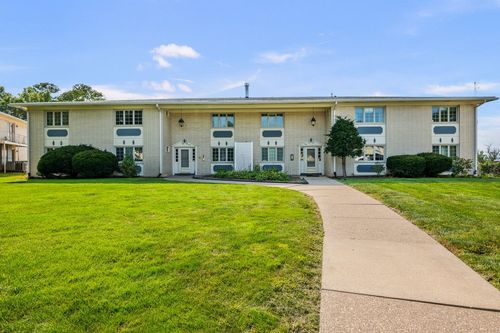 34-920 17th St, Moline, IL, 61265-3155 | Card Image