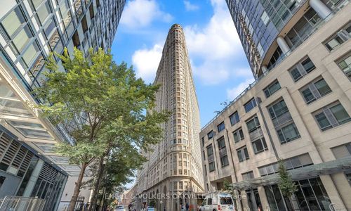 1811-25 The Esplanade, Toronto, ON, M5E1W5 | Card Image