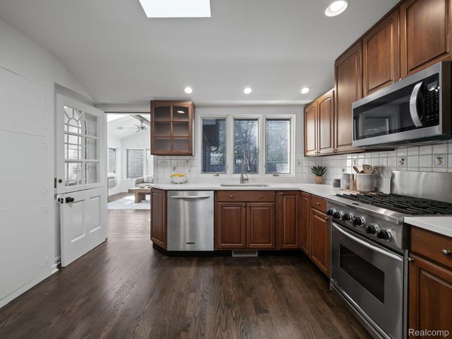 399 Baldwin Rd, House other with 2 bedrooms, 2 bathrooms and null parking in Birmingham MI | Image 17