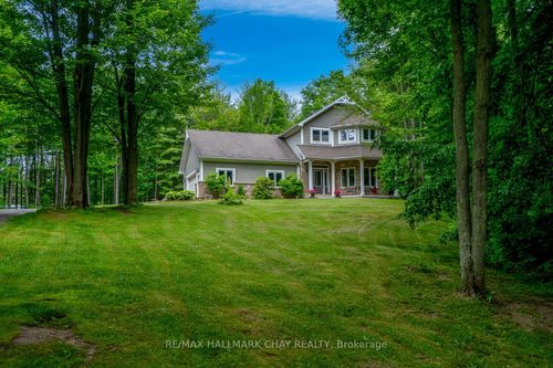 34 Woodland Heights Dr, Everett, ON, L0M1J0 | Card Image