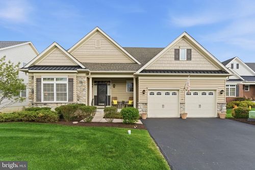 126 Bayhill Dr, NORTH WALES, PA, 19454-1542 | Card Image