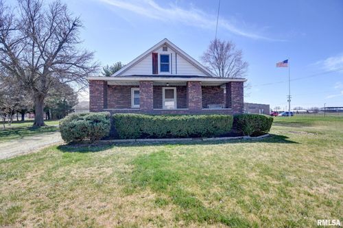 1714 & 1712 W Spresser Street, Taylorville, IL, 62568 | Card Image