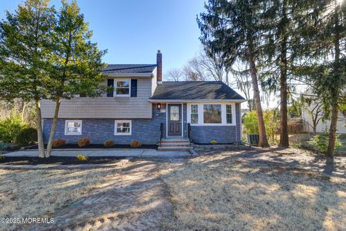 42 Cherry Tree Farm Rd, Middletown, NJ, 07748-2237 | Card Image