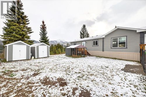 22 Wilderness Hts, Elkford, BC, V0B1H0 | Card Image