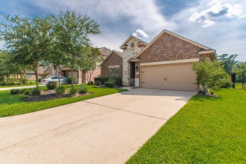 99 W Wading Pond Cir, Tomball, TX, 77375-4682 | Card Image