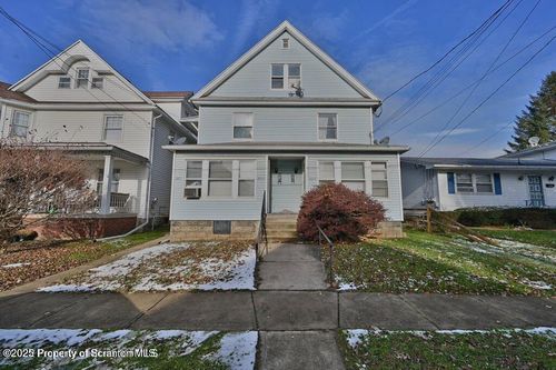 2211 Brown Ave, Scranton, PA, 18509-1304 | Card Image