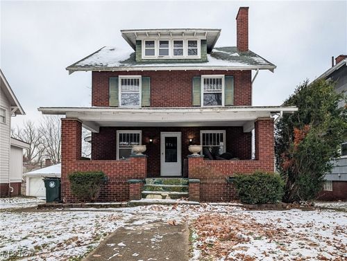 911 Ridge Rd Nw, Canton, OH, 44703-2130 | Card Image