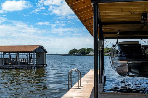 162 Lake Dr, Enchanted Oaks, TX, 75156-9090 | Card Image