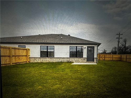 6501 Nw Vandergriff St, Bentonville, AR, 72713-4109 | Card Image