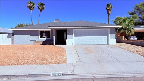 3912 Ventura Way, Las Vegas, NV, 89121-6157 | Card Image