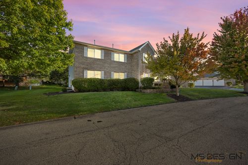 954-954 Constance Ln, Sycamore, IL, 60178-3251 | Card Image