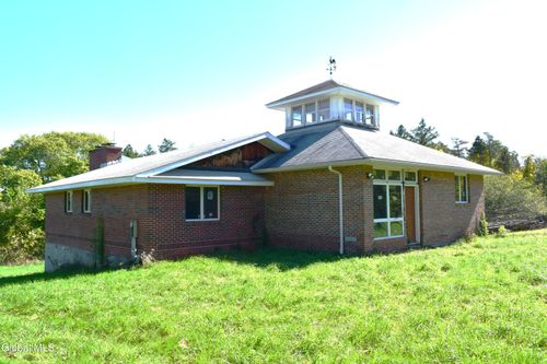 22 Catallo Dr, Waterford, NY, 12188-1704 | Card Image