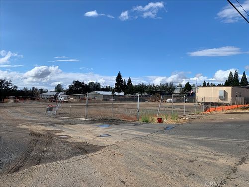 5369 Clark Rd, Paradise, CA, 95969-6382 | Card Image