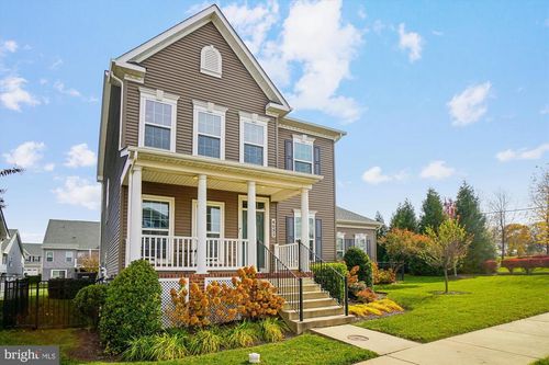 4695 Puller Dr, JEFFERSON, MD, 21755-8216 | Card Image