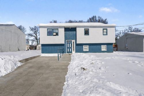 3766 2nd Ave, Urbancrest, OH, 43123-1322 | Card Image