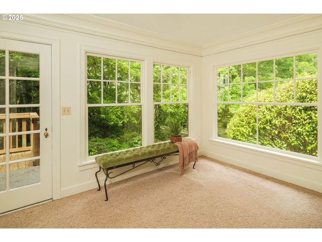 92216 Whiskey Rd, House other with 6 bedrooms, 3 bathrooms and 2 parking in Warrenton OR | Image 13