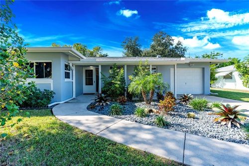 5222 Glade Ct, Cape Coral, FL, 33904-5640 | Card Image