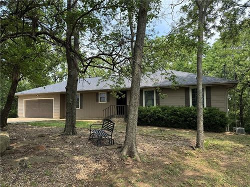 12301 S Stubbs Rd, Overbrook, KS, 66524-9212 | Card Image