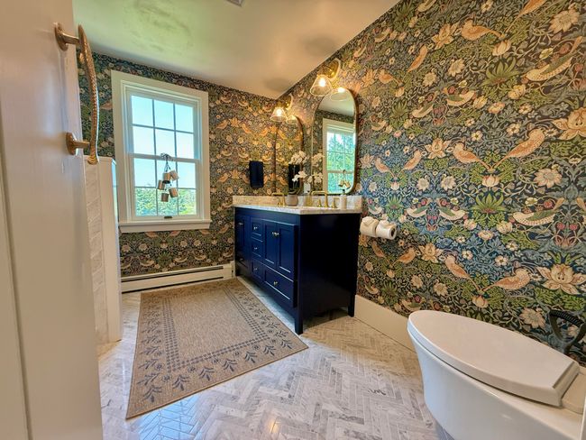 Second Floor Bath | Image 39