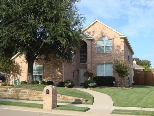 2908 Pioneer Park Dr, Flower Mound, TX, 75022-7860 | Card Image