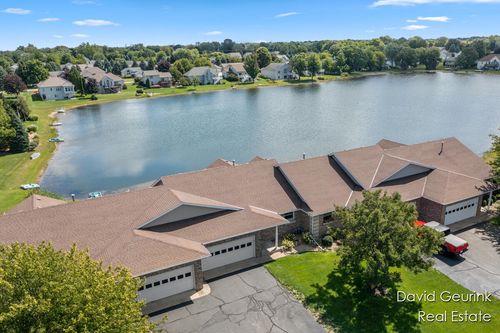 3166 Regency Pkwy, Zeeland, MI, 49464-6853 | Card Image
