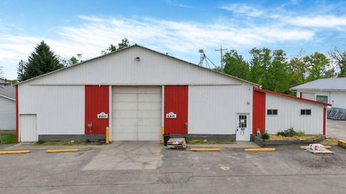 121 N Ewing St, Centerburg, OH, 43011-7071 | Card Image