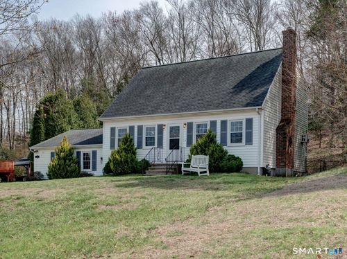 37 Grickis Ln, Naugatuck, CT, 06770-2233 | Card Image