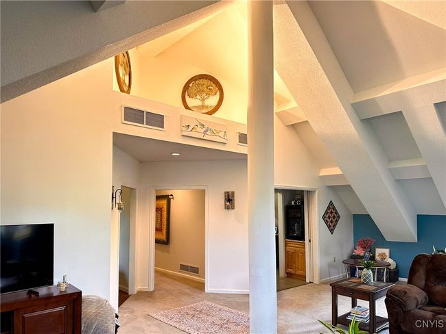 APT-404 - 10 Foery Dr, Condo with 3 bedrooms, 3 bathrooms and null parking in Utica NY | Image 13