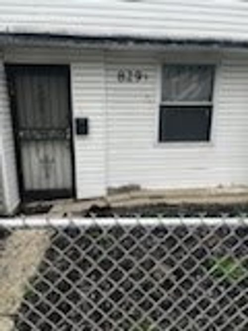 apt-d-829 E 48th St, Chicago, IL, 60615-1645 | Card Image