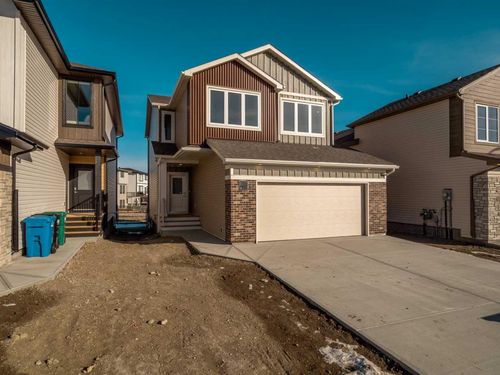 3117 44 St S, Lethbridge, AB, T1K8L1 | Card Image