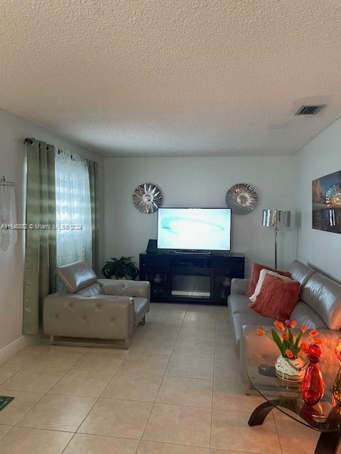 26th Ave, Hialeah, FL 33016