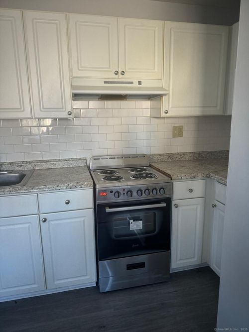 apt-10-1795 North Ave, Bridgeport, CT, 06604-2533 | Card Image