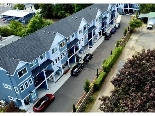 6-12086 Se Harold St, Portland, OR, 97266-3918 | Card Image