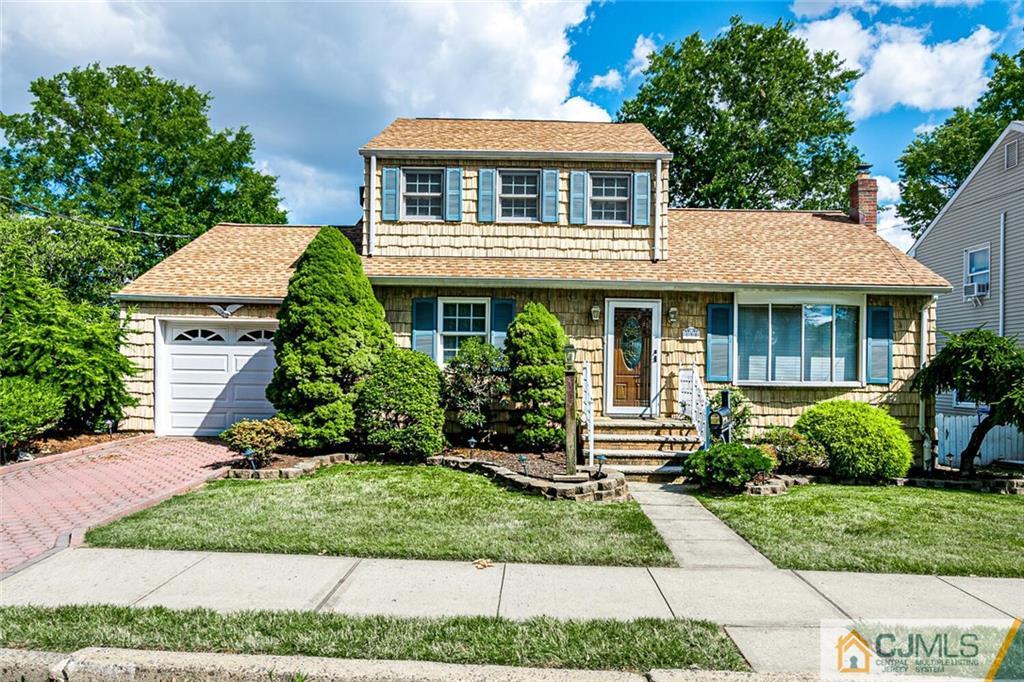 Dow Ave, Iselin, NJ 08830