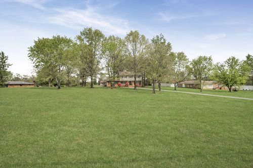 460 W Campbell Rd, Goodlettsville, TN, 37072-2908 | Card Image