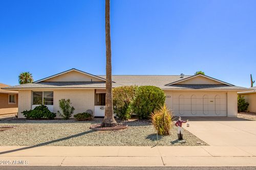 13217 W Mesa Verde Dr, Sun City West, AZ, 85375-3207 | Card Image