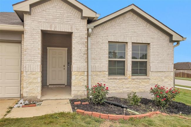 127 Barton Creek Dr, House other with 4 bedrooms, 2 bathrooms and 2 parking in Huntsville TX | Image 4