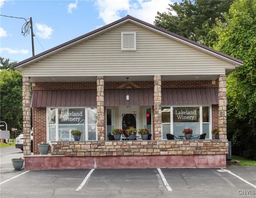 877 State Fair Blvd, Syracuse, NY, 13209-1319 | Card Image