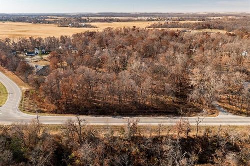 5834 Timber Creek Rd, Cedar Rapids, IA, 52411-7948 | Card Image