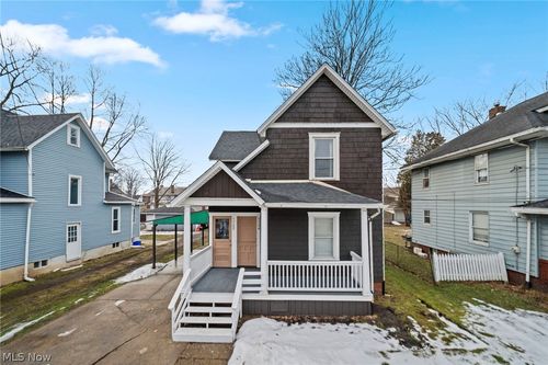 1122 Hoover Pl Nw, Canton, OH, 44703-1438 | Card Image