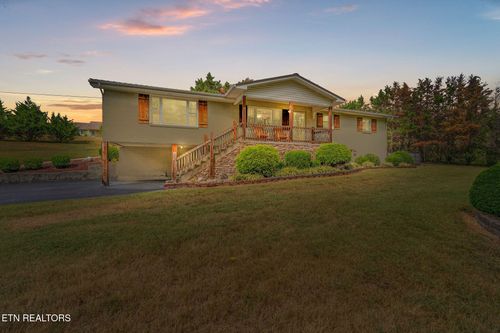 880 Providence Rd, Cumberland Gap, TN, 37724-5327 | Card Image