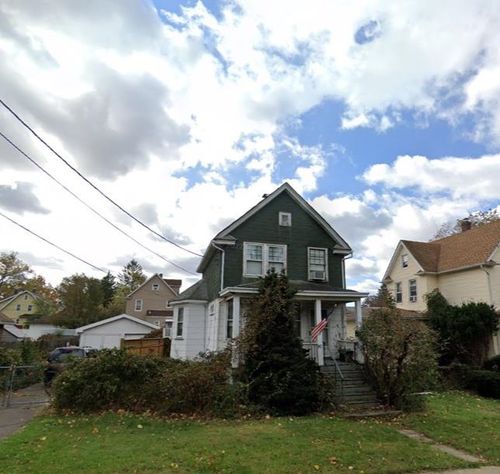 80 E E Grove St, Bogota, NJ, 07603-1108 | Card Image