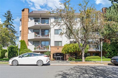 404-1052 Rockland Ave, Victoria, BC, V8V3H5 | Card Image